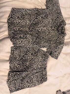 Janie and Jack Black and White Paisley Kids Matching Set